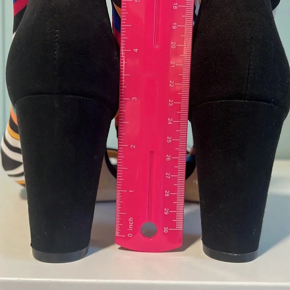 INC Faux Velvet ‘Kanata’ Single Strap Striped Ribbon Ankle Tie 3” Heels. Size 9. - Picture 12 of 13